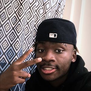 Meet your Posher, Cameron